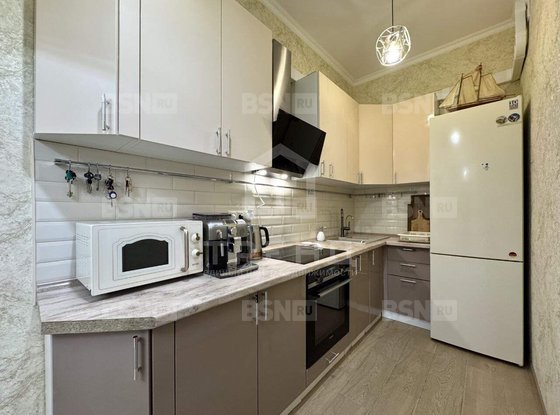 Продажа трехкомнатной квартиры - деревня Новое Девяткино, Энергетиков улица, д.1 