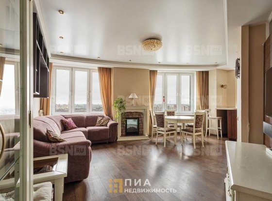 Продажа трехкомнатной квартиры - Энгельса проспект, д.93 
