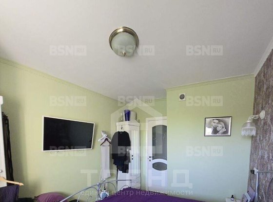 Продажа трехкомнатной квартиры - Обуховской Обороны проспект, д.289, корп.1 