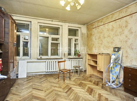Продажа трехкомнатной квартиры - Кирочная улица, д.25 