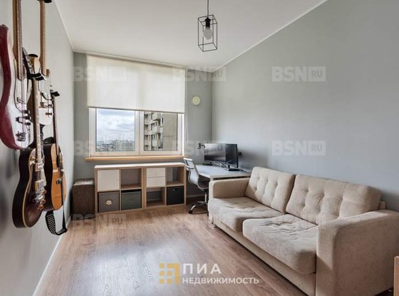 Продажа двухкомнатной квартиры - Александровской Фермы проспект, д.8 