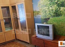Продажа комнаты в двухкомнатной квартире - Победы, 9 