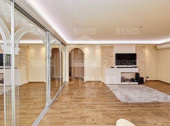 Продажа трехкомнатной квартиры - Металлистов проспект, д.15 