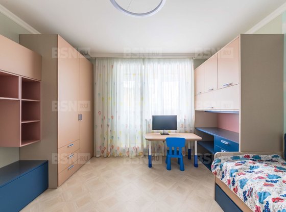 Продажа трехкомнатной квартиры - Рябиновая улица, д.17, корп.3 