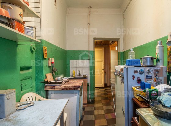 Продажа трехкомнатной квартиры - 1-я В.О. линия, д.40 