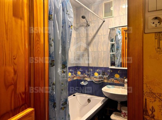 Продажа трехкомнатной квартиры - Космонавтов проспект, д.76 