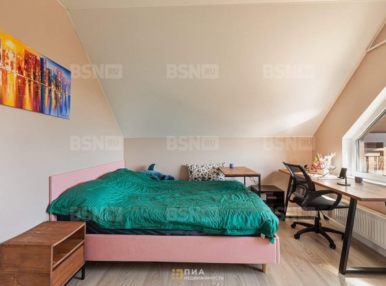 Продажа дома - Ленинградская область, Малиновая улица, д.7