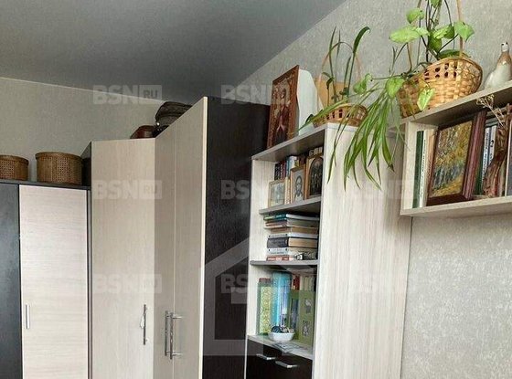 Продажа однокомнатной квартиры - Ломоносов, Заводская улица, д.15 