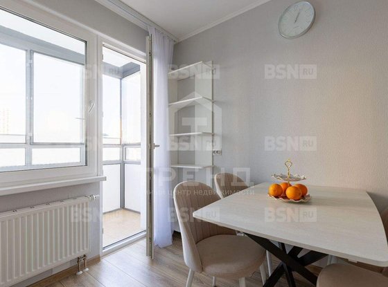 Продажа трехкомнатной квартиры - Реки Каменки набережная, д.17, корп.2 стр 1 