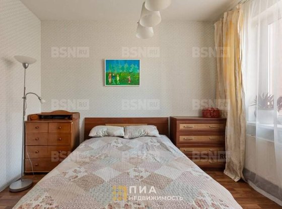 Продажа трехкомнатной квартиры - Доблести улица, д.17, корп.2 