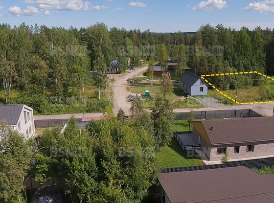 Продажа участка - поселок Сосново, Ленинградская улица