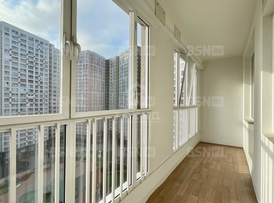 Продажа трехкомнатной квартиры - Кудрово, Столичная улица, д.4, корп.2 
