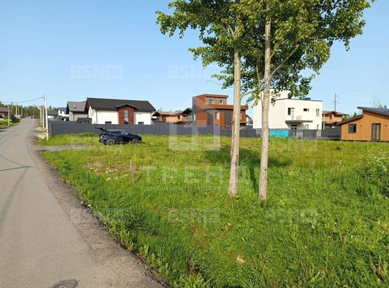 Продажа участка - деревня Скотное, Ламбери улица