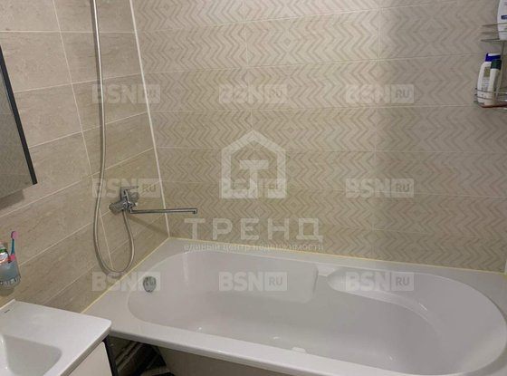 Продажа однокомнатной квартиры - Бугры, Петровский бульвар, д.25 