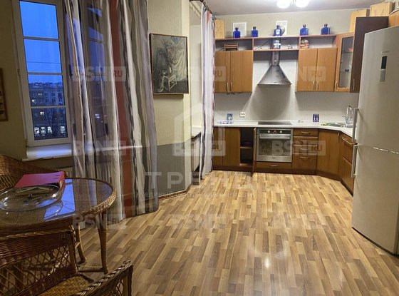 Продажа двухкомнатной квартиры - Каменноостровский проспект, д.39 