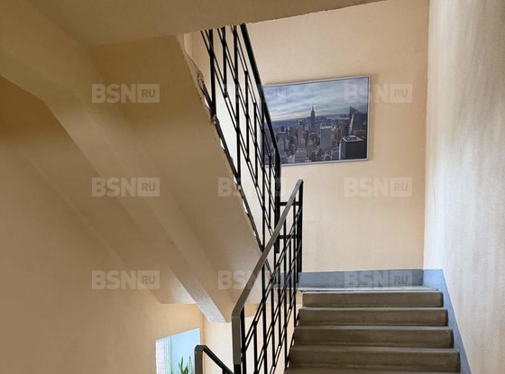 Продажа трехкомнатной квартиры - поселок Шушары, Центральная улица, д.8, корп.3 