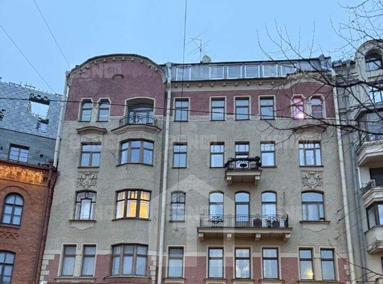 Продажа трехкомнатной квартиры - Реки Карповки набережная, д.25 