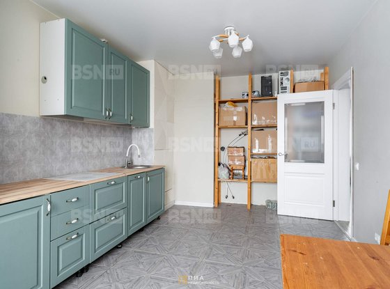 Продажа четырехкомнатной квартиры - поселок Парголово, Тихоокеанская улица, д.1, корп.1 стр 1 