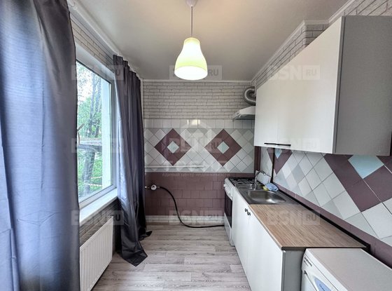 Продажа двухкомнатной квартиры - Альпийский переулок, д.17 