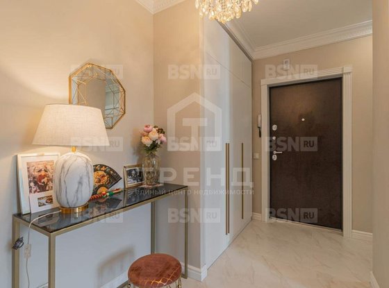 Продажа трехкомнатной квартиры - Одоевского улица, д.21, корп.1 