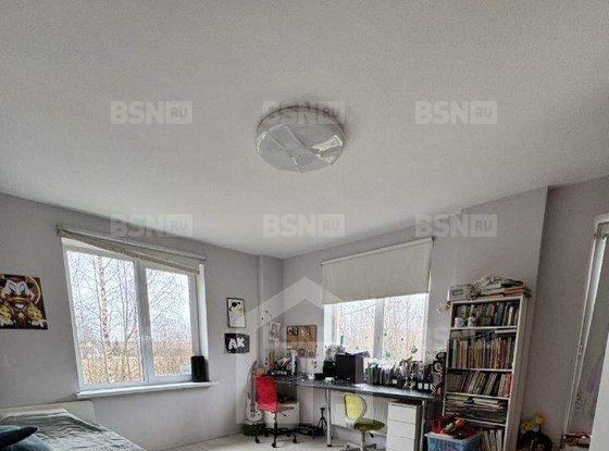 Продажа двухкомнатной квартиры - поселок Романовка, Школьная улица, д.60 