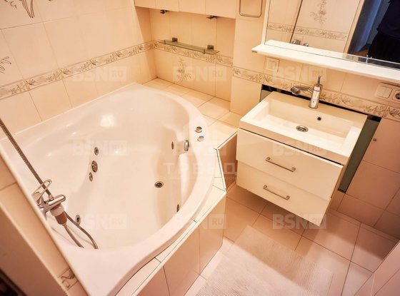 Продажа четырехкомнатной квартиры - 8-я Советская улица, д.14 