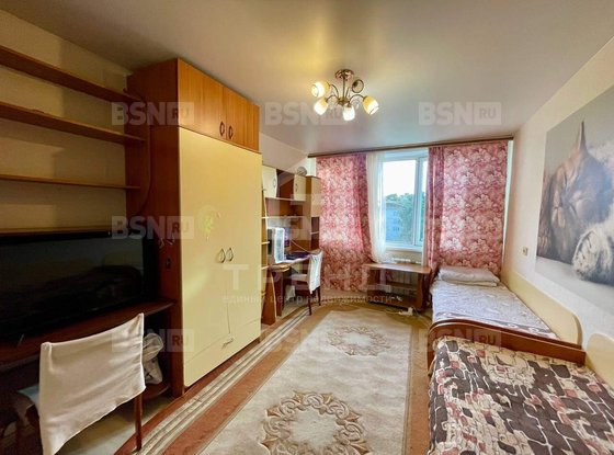 Продажа трехкомнатной квартиры - Крыленко улица, д.33, корп.1 
