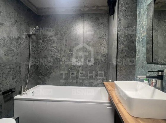 Продажа двухкомнатной квартиры - городской поселок Янино-1, Заводская улица, д.18, корп.1 