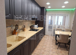 Продажа трехкомнатной квартиры - Ленинградская область, Гатчинский район, Гатчина г., Генерала Кныша ул., д.15 