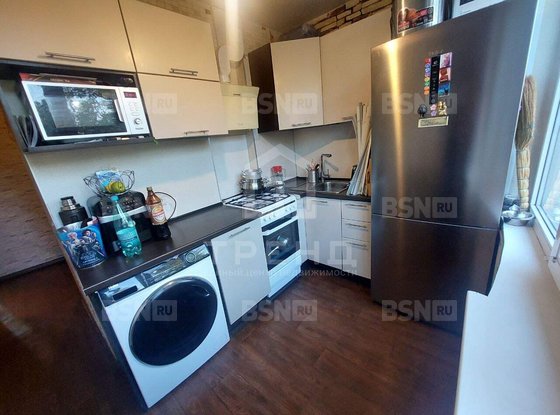 Продажа двухкомнатной квартиры - Славы проспект, д.25 