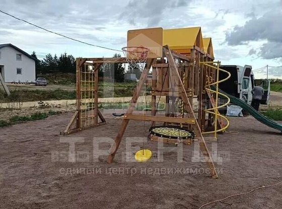 Продажа участка - деревня Ладога, Ладога д