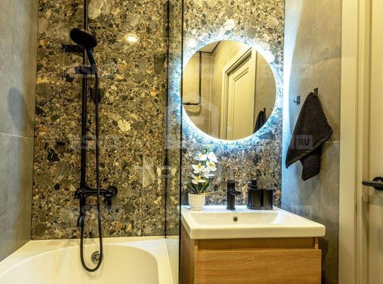 Продажа однокомнатной квартиры - Хошимина улица, д.11, корп.3 