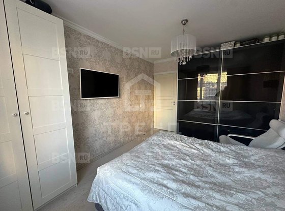 Продажа двухкомнатной квартиры - Оптиков улица, д.45, корп.1 