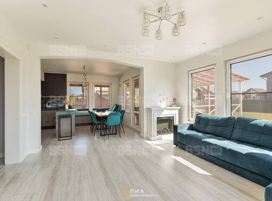 Продажа дома - Ленинградская область, Малиновая улица, д.7