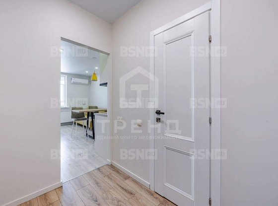 Продажа однокомнатной квартиры - Ломоносов, Заводская улица, д.17 