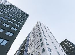Продажа трехкомнатной квартиры в новостройке - Санкт-Петербург, Парголово, Михайловская дорога, 16к3 