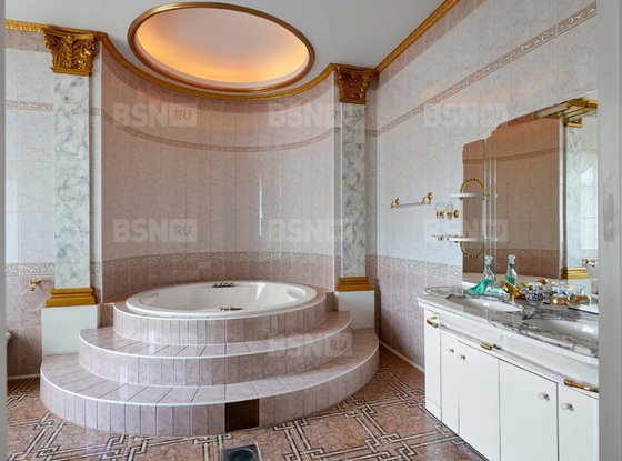 Продажа многокомнатной квартиры - Каменноостровский проспект, д.1, корп.3 