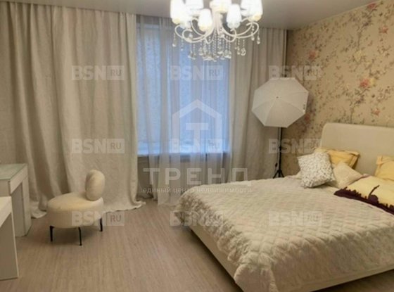 Продажа трехкомнатной квартиры - Комиссара Смирнова улица, д.13 