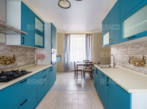 Аренда трехкомнатной квартиры - Невский проспект, д.141 