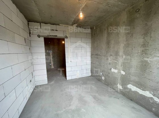 Продажа трехкомнатной квартиры - деревня Куттузи, Уланская улица, д.1 