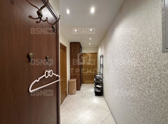 Продажа трехкомнатной квартиры - Светлановский проспект, д.37 
