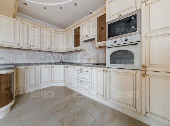 Продажа трехкомнатной квартиры - Наличная улица, д.28/16, б 