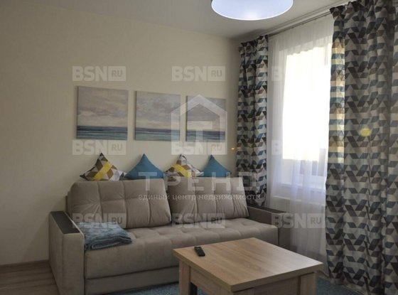 Продажа однокомнатной квартиры - Ломоносов, Заводская улица, д.15 