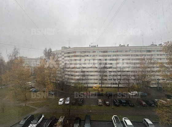 Продажа комнаты в трехкомнатной квартире - Королёва проспект, д.9 