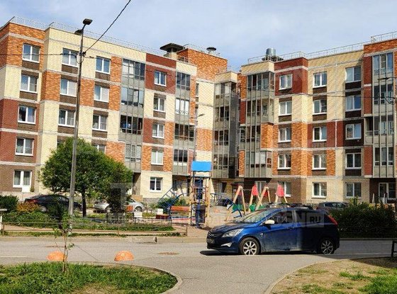 Продажа двухкомнатной квартиры - Юнтоловский проспект, д.55, корп.2 