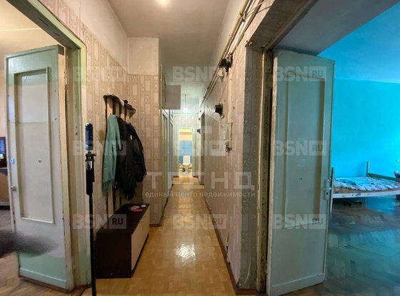 Продажа трехкомнатной квартиры - Декабристов улица, д.33 