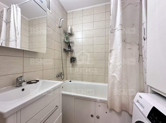 Продажа двухкомнатной квартиры - Маршала Казакова улица, д.82, корп.1 