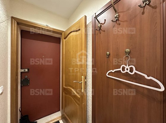 Продажа трехкомнатной квартиры - Светлановский проспект, д.37 