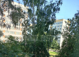 Продажа трехкомнатной квартиры - Зины Портновой ул., 21, к 3 