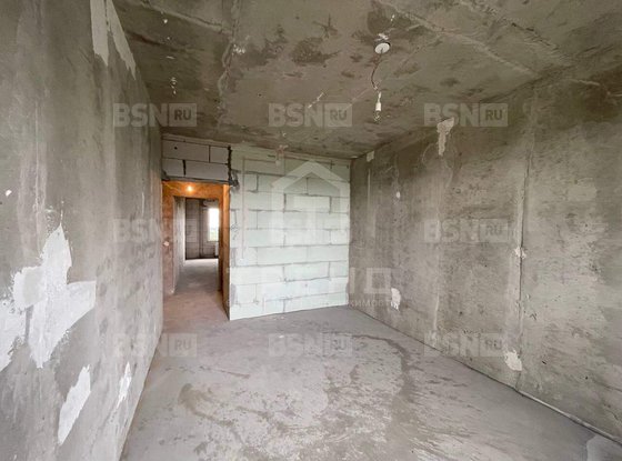 Продажа трехкомнатной квартиры - деревня Куттузи, Уланская улица, д.1 